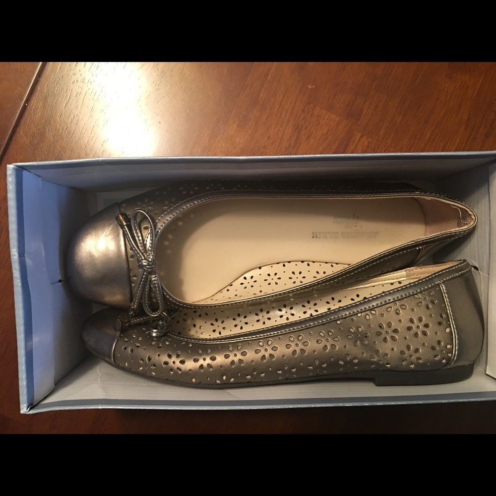 Anne Klein Flats